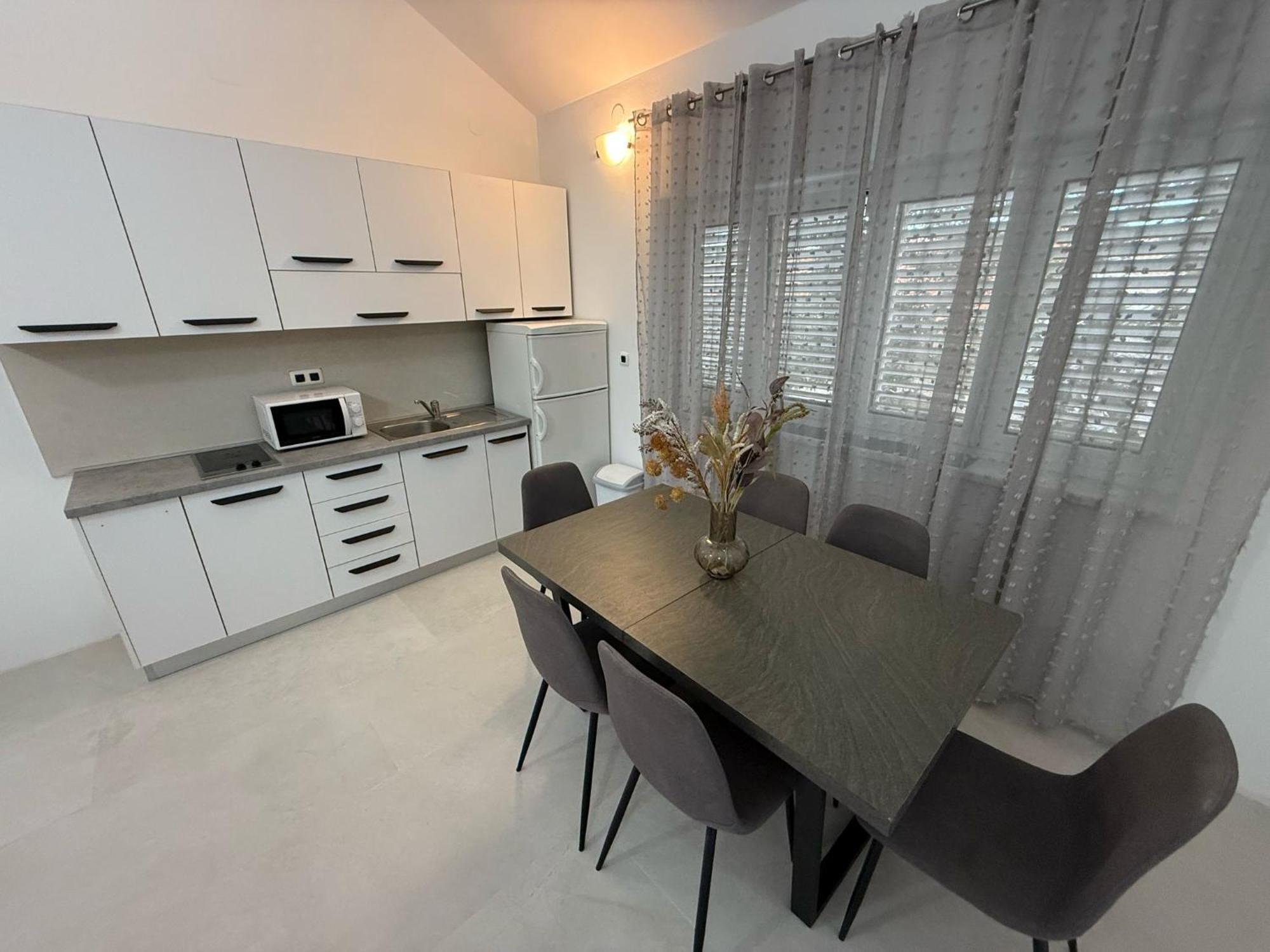 Apartments Andela Petrcane Exterior photo